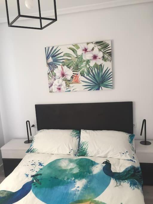Apartamento Ciudad Lineal Reciente Reforma Apartment Мадрид Екстериор снимка