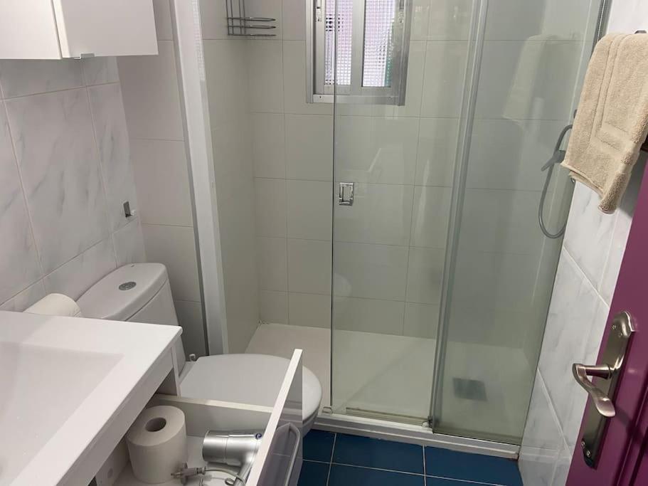 Apartamento Ciudad Lineal Reciente Reforma Apartment Мадрид Екстериор снимка